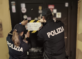 Ancona – Somministrava bevande anche ai non soci, chiuso per 5 giorni un circolo privato